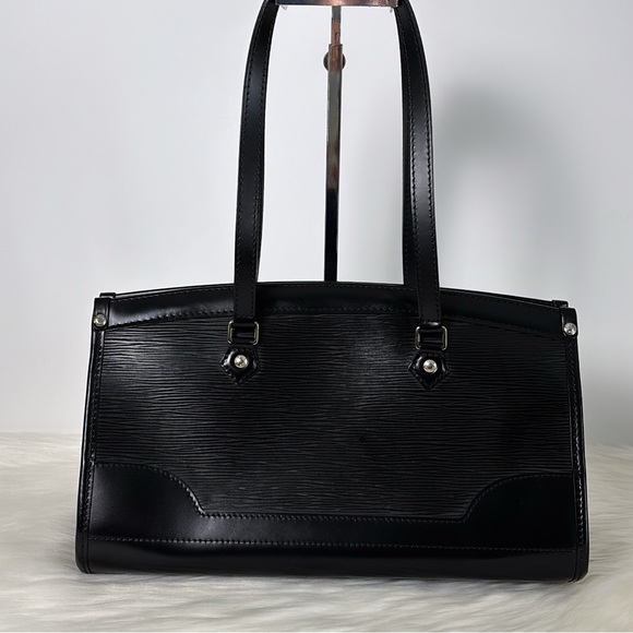 💃AUTHENTIC LOUIS VUITTON EPI MADELEINE PM BLACK TOTE SHOULDER HANDBAG AR4078 - Picture 6 of 14